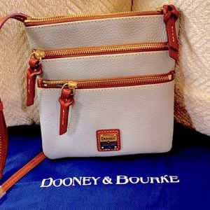 NWT Silver Dooney & Bourke North/South Triple Zip